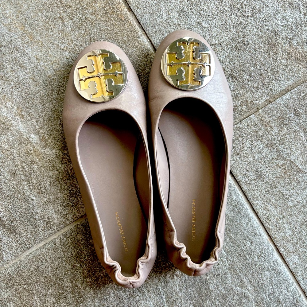 Tory Burch flat shoes
